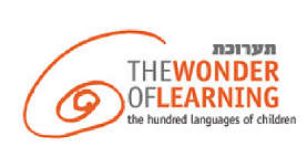 לוגו 'The Wonder of Learning' – התערוכה, באנגלית ועברית.